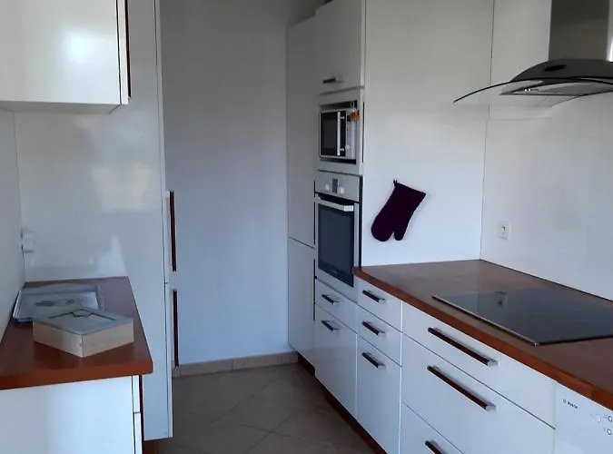 La Houblonniere Standing Et Confort A דירה